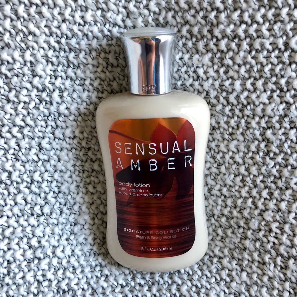 Bath & Body Works Signature Collection Body Lotion🔥SOLD🔥